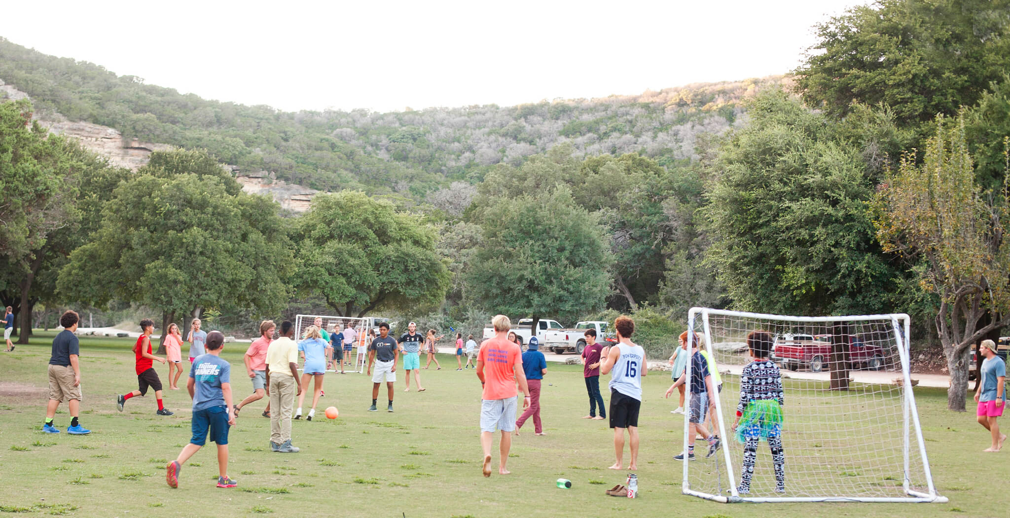 The Life-Changing Hum of the Canyon – Tom Bowyer, LLYC Director at EV